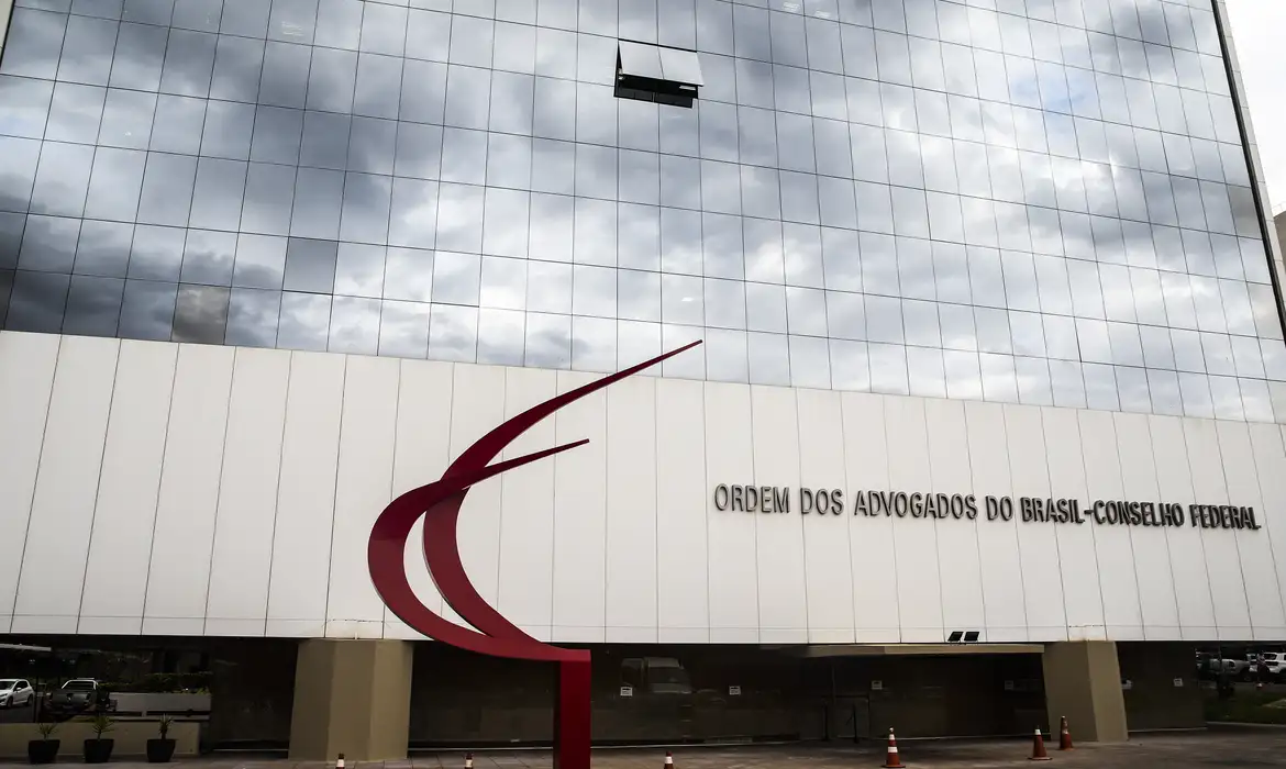 Nova lei amplia diretoria nacional da OAB e permite estruturas temporárias nos estados