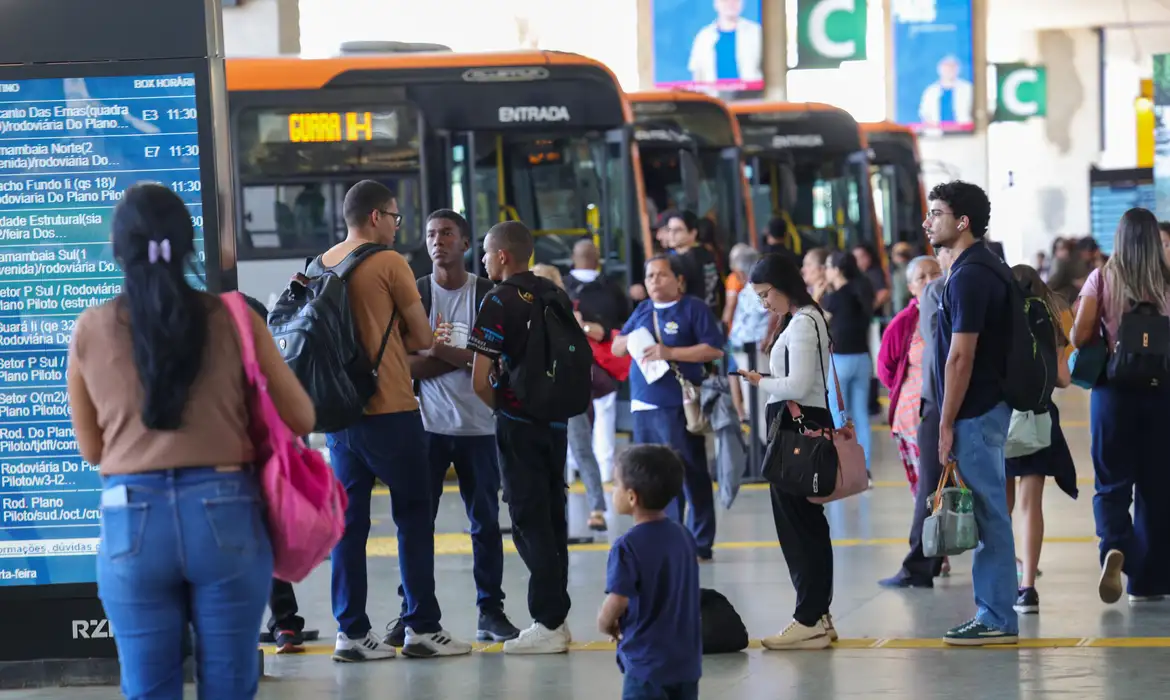 Imagem relacionada à notícia: 40% das mulheres já renunciaram a empregos por dificuldade de acesso