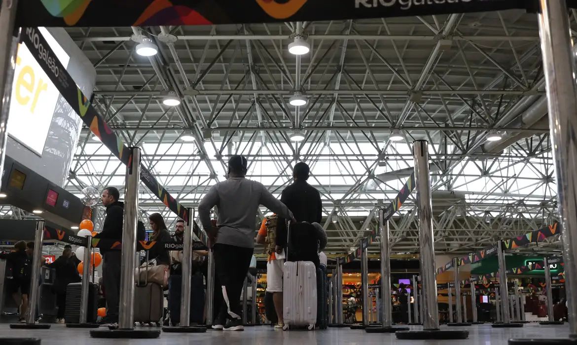Imagem relacionada à notícia: Saiba as novas regras da Anac para passageiros indisciplinados