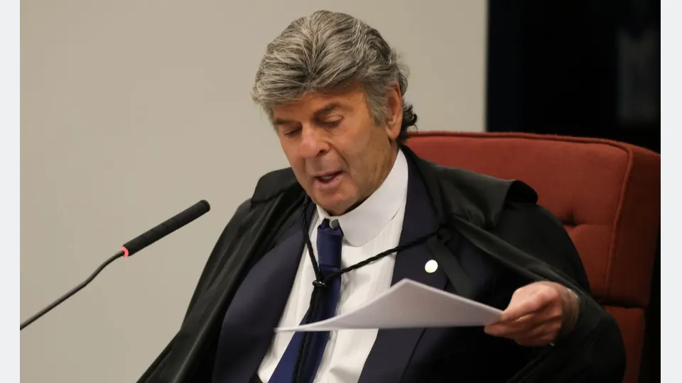 Imagem relacionada à notícia: Fux vai relatar ação sobre idas da esposa de Moraes ao Senado