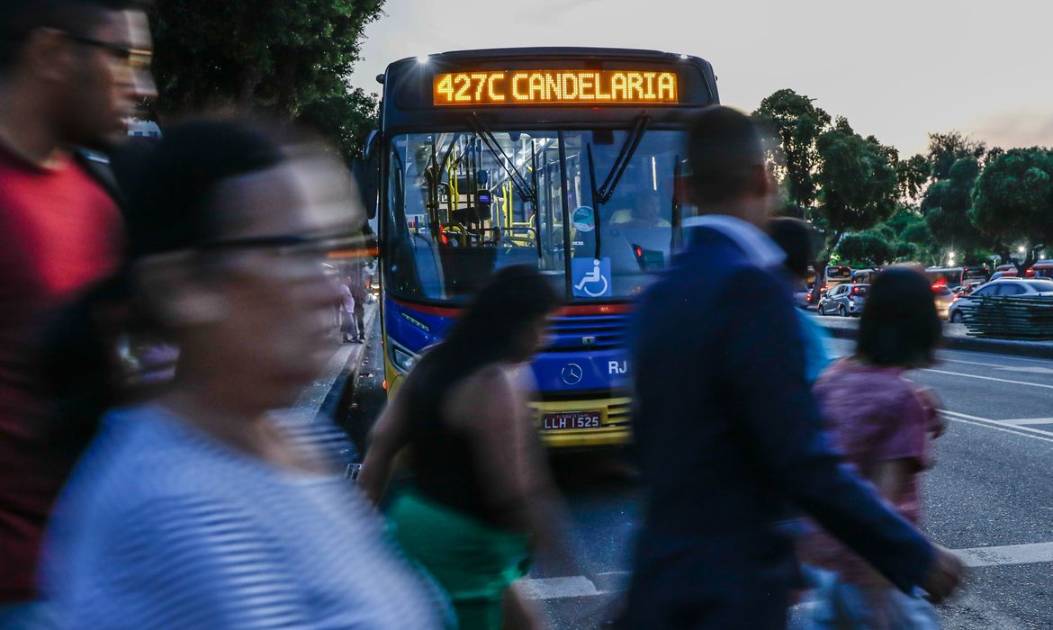 Imagem relacionada à notícia: Em 30 anos, obesidade triplica no país e atinge 1/4 da população