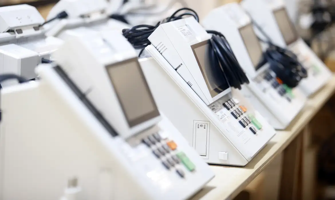 Imagem relacionada à notícia: Maior colégio eleitoral do país, SP terá mais de 114 mil urnas
