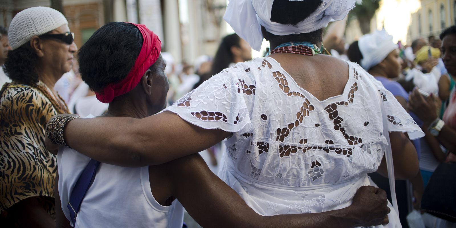Imagem relacionada à notícia: Ataques a símbolos religiosos reacendem debate sobre intolerância