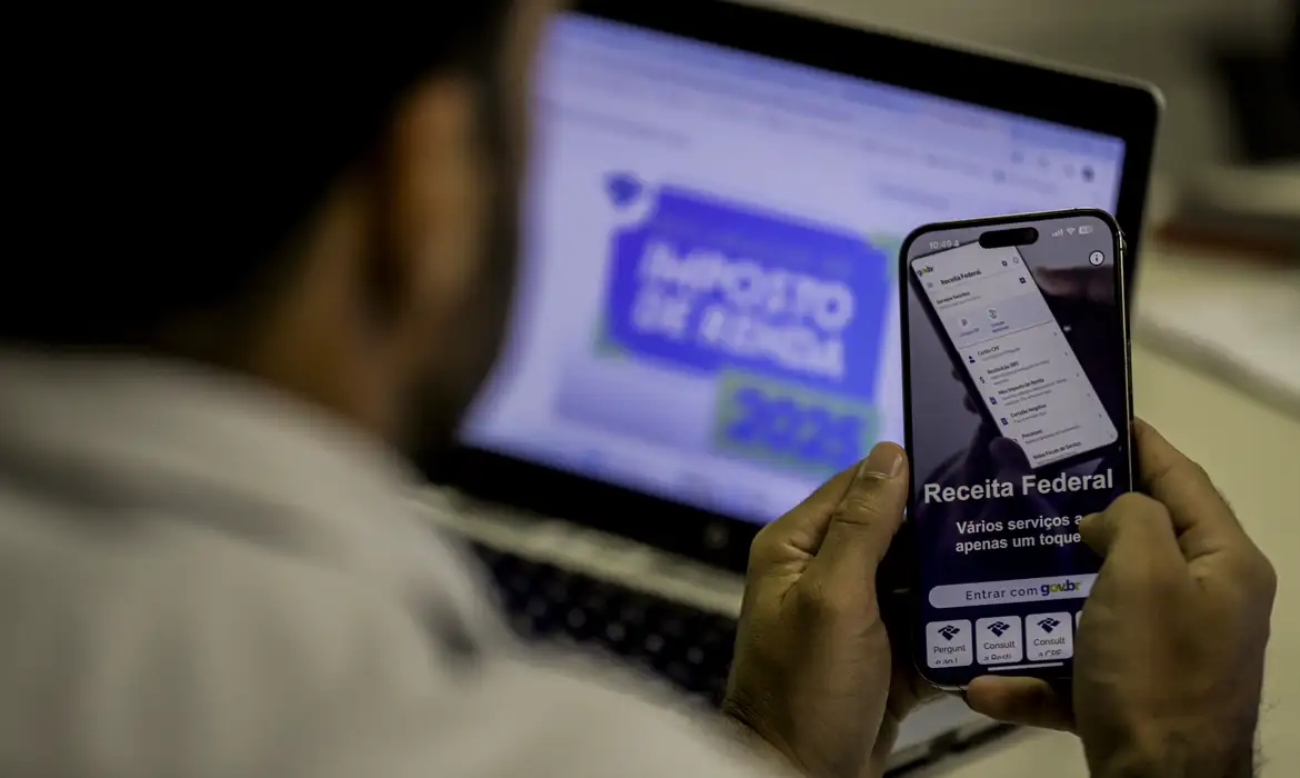 Imagem relacionada à notícia: Receita abre consulta a lote da malha fina do Imposto de Renda