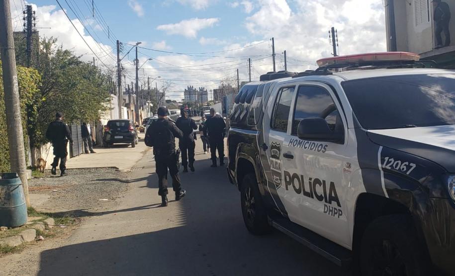 Polícia faz operação contra grupo investigado por seis homicídios no Abranches, em Curitiba