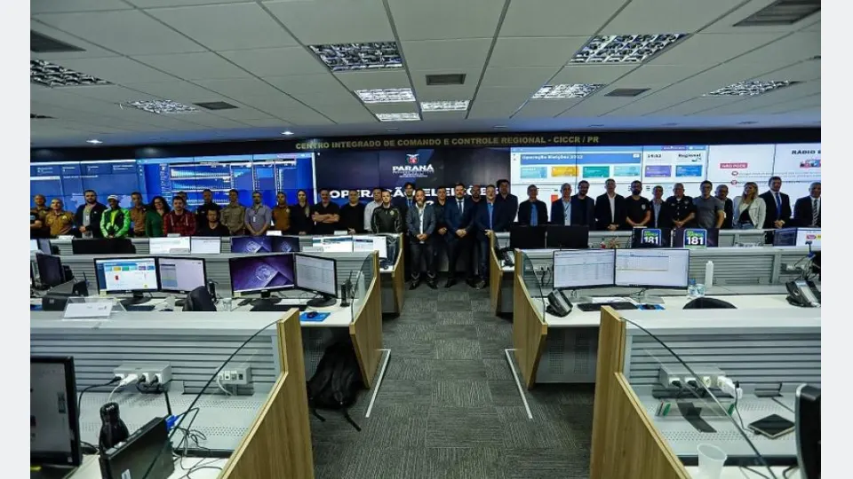 Equipes de segurança do Paraná acompanham operação integrada para o segundo turno das eleições de 2026.