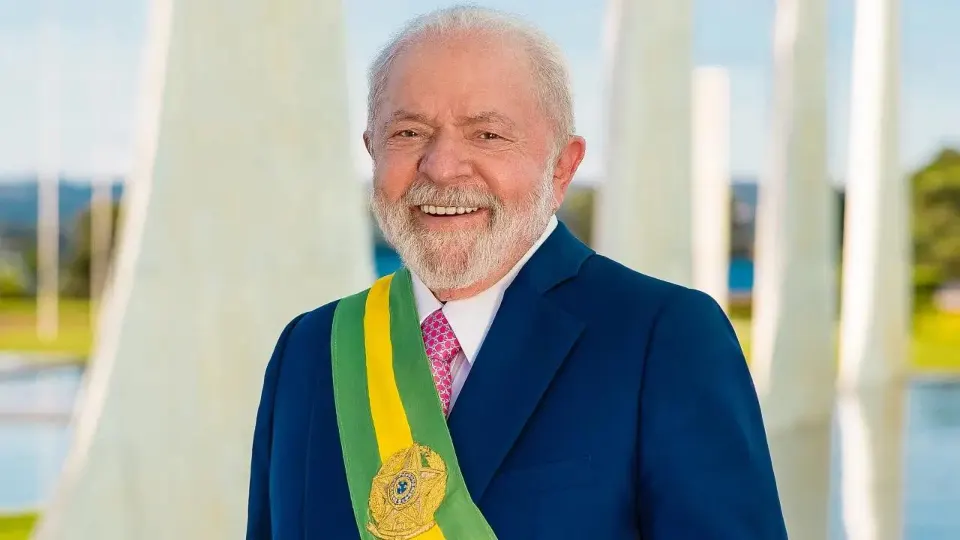 Retrato oficial de Luiz Inácio Lula da Silva.