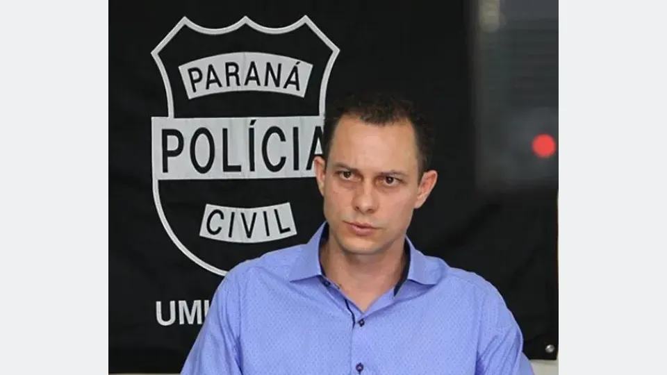 Fotografia de divulgação da Polícia Civil do Paraná relacionada à prisão de um investigado por homicídio e ocultação de cadáver em Umuarama.