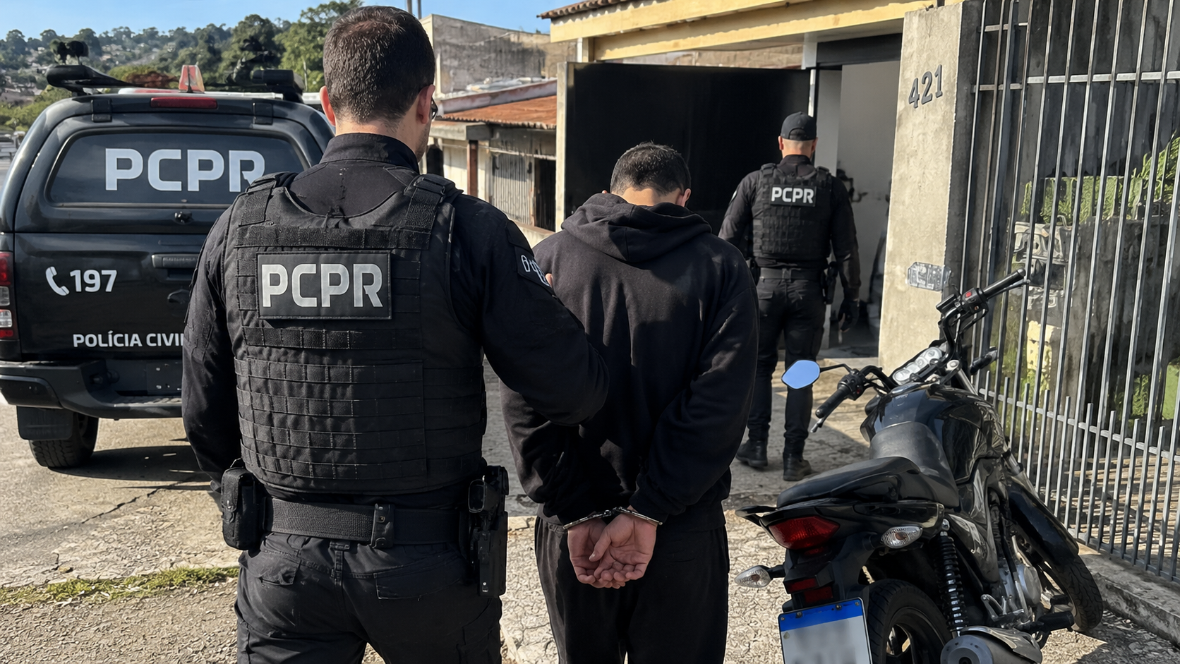 Suspeito de matar jovem a facadas em Colombo é preso; polícia apura ligação com briga de torcidas