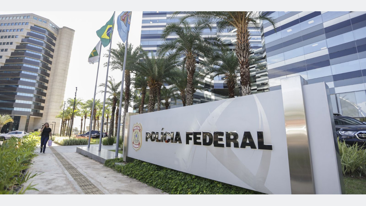Imagem relacionada à notícia: PF nega existência de depoimento envolvendo Vorcaro e Lula