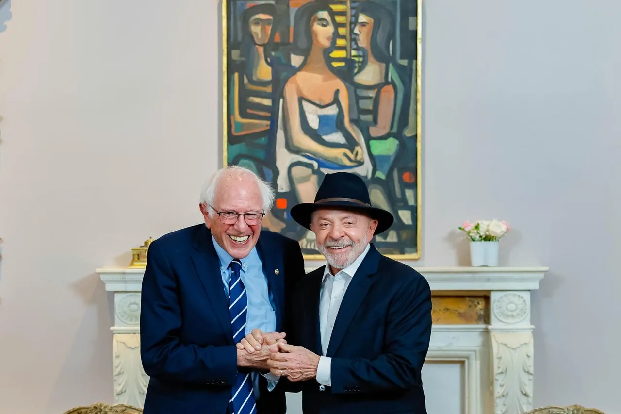 Imagem relacionada à reportagem Sanders encontra Lula e defende apoio de progressistas à autodeterminação do Brasil