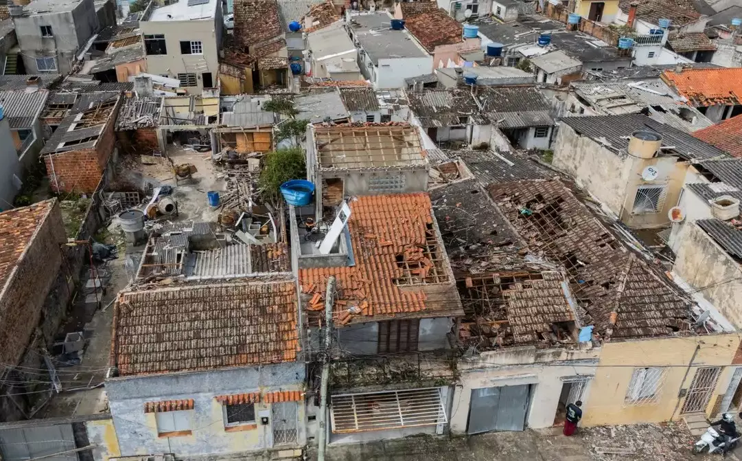Imagem relacionada à reportagem Sobe para quatro o número de mortos por temporais no RS