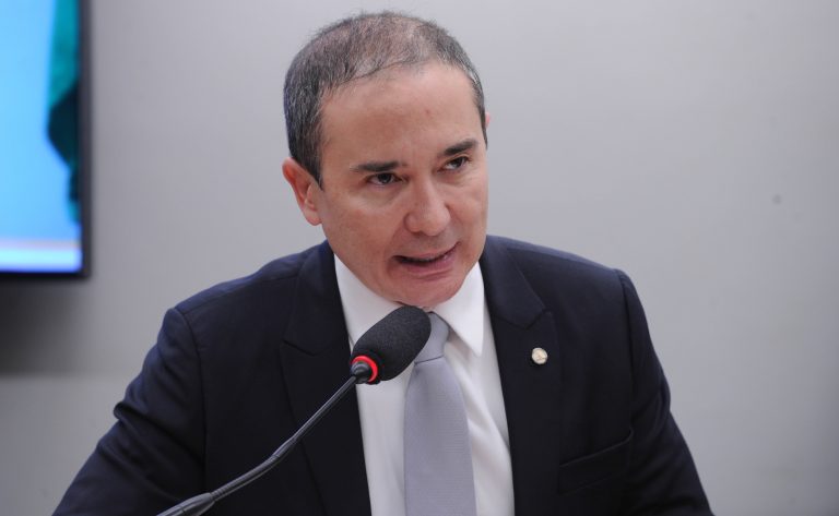 Imagem relacionada à reportagem Projeto proíbe anúncios em planos pagos de streaming contratados sem publicidade