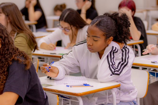 Imagem relacionada à reportagem Unioeste prorroga até 14 de outubro o prazo de inscrições para o vestibular 2027