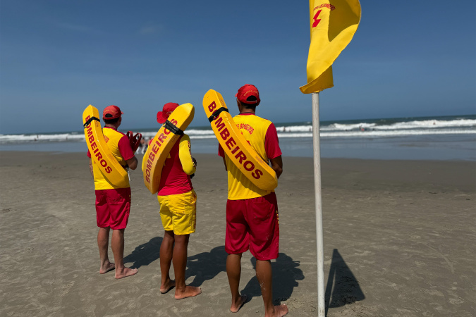 Imagem relacionada à reportagem Corpo de Bombeiros abre processo seletivo para o curso de Guarda-Vidas Civil Voluntário