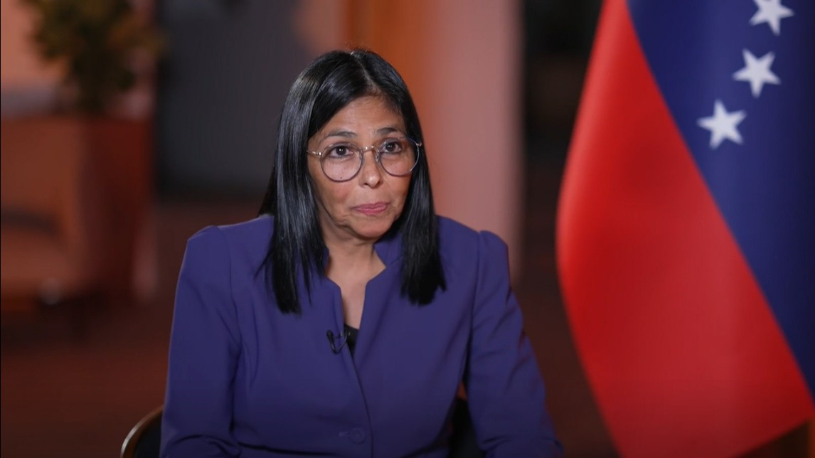‘A História vai julgá-la’, diz ex-embaixador cubano em Caracas sobre Delcy Rodríguez