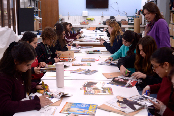 Imagem relacionada à reportagem Oficinas abertas de crochê e arte têxtil acontecem em outubro no Centro Juvenil de Artes Plásticas