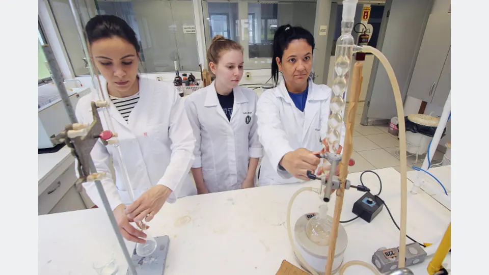 Imagem relacionada à reportagem Estudantes e pesquisadores podem se inscrever para experiência em quatro países