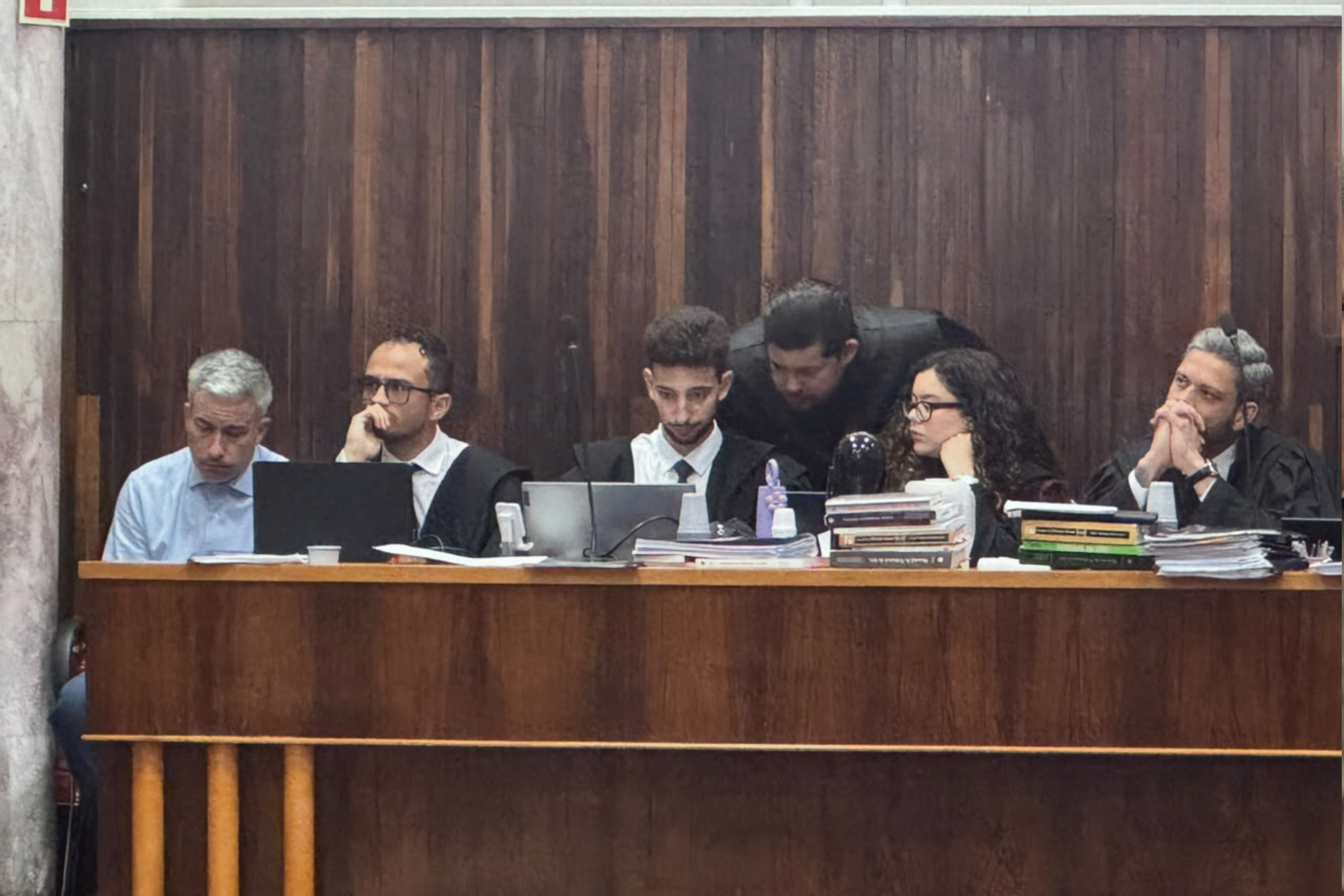 Ex-policial federal é julgado em Curitiba pela morte do fotógrafo André Fritoli
