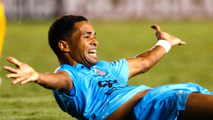 Ex-promessa do Santos, Giva é anunciado pelo Treze para a temporada 2026