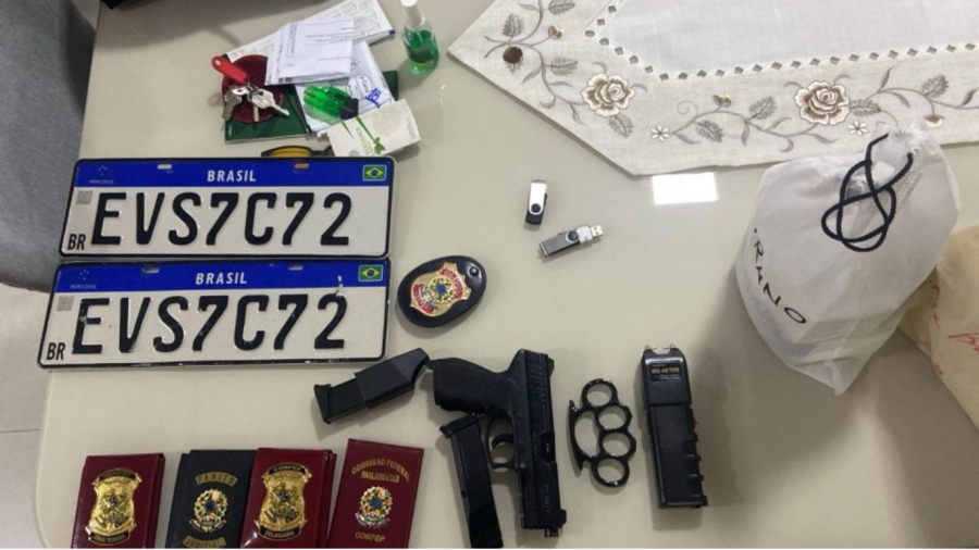 👮‍♂️ Grupo com fardas falsas da Polícia Civil é alvo de operação em Curitiba