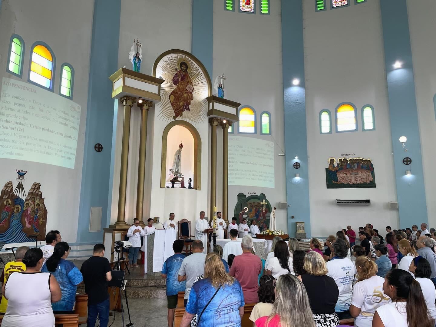 Manaus celebra Trezenário de Nossa Senhora de Fátima com procissão e arraial