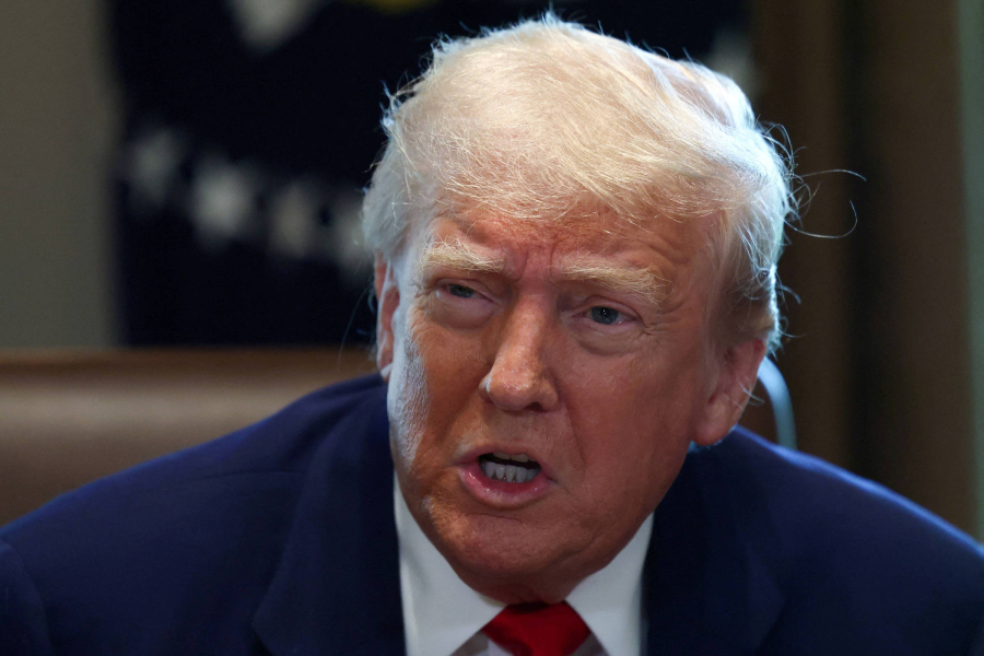 Trump propõe corte de US$ 163 bilhões no orçamento dos EUA