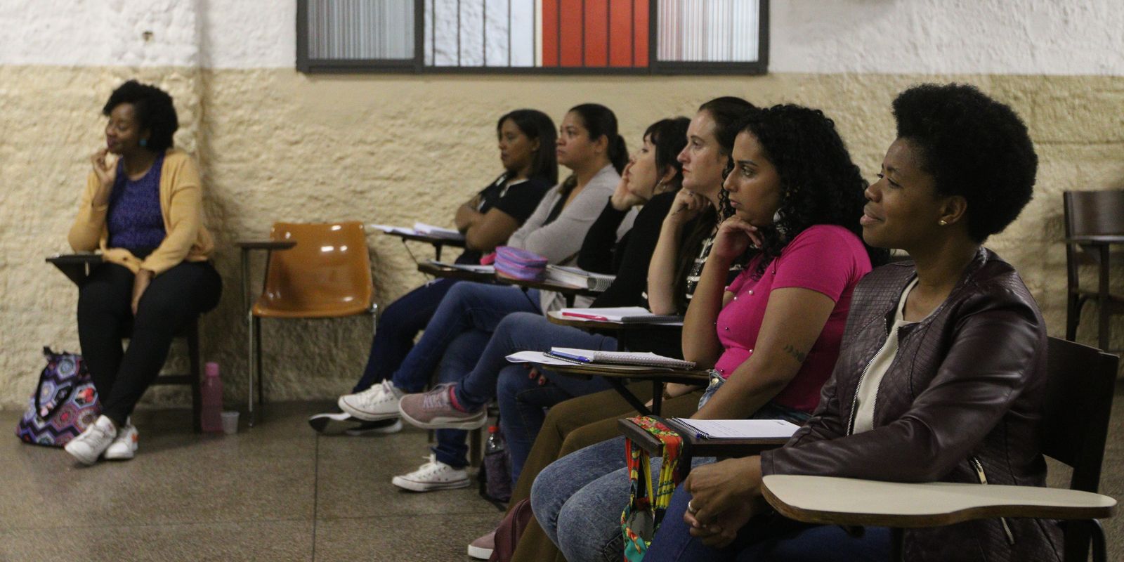 Cursinhos populares têm até terça-feira (6) para se inscrever na Rede Nacional do MEC