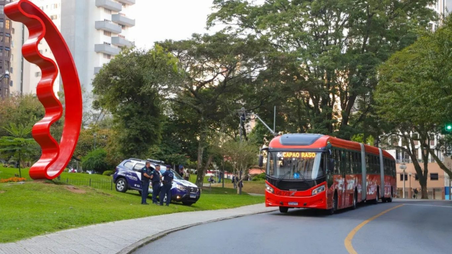 Prefeitura de Curitiba intensifica fiscalização contra manobras perigosas de ciclistas