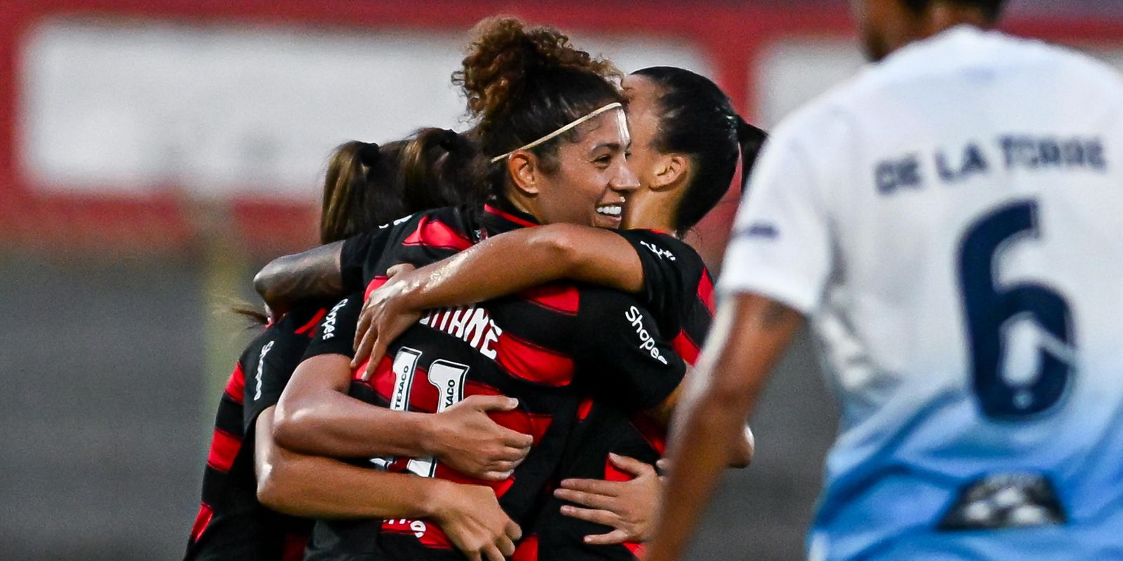 Flamengo atropela Real Brasília com goleada de 4 a 0 no Brasileirão Feminino
