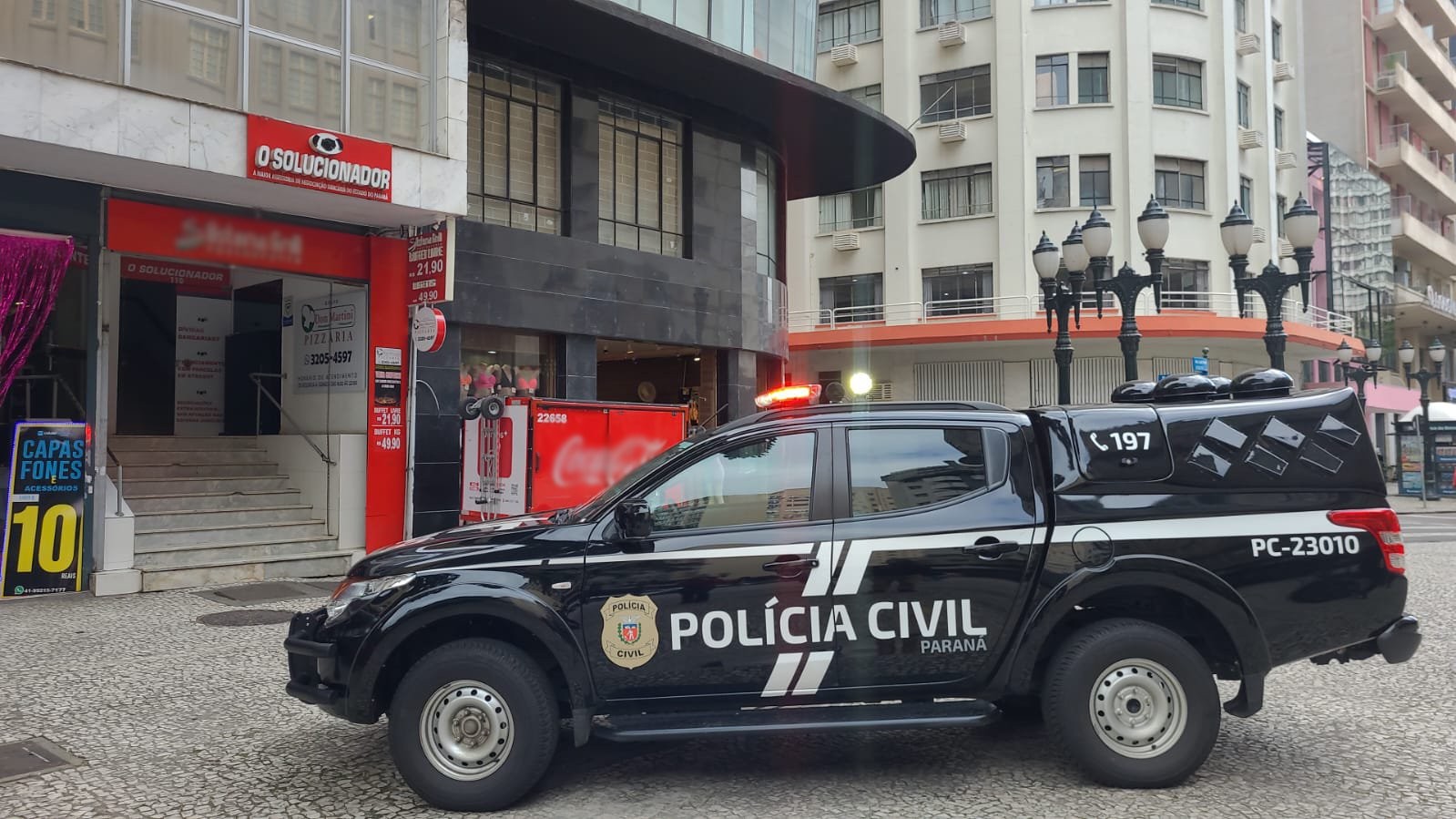 Empresa de renegociação de dívidas é fechada em Curitiba; sócio está foragido