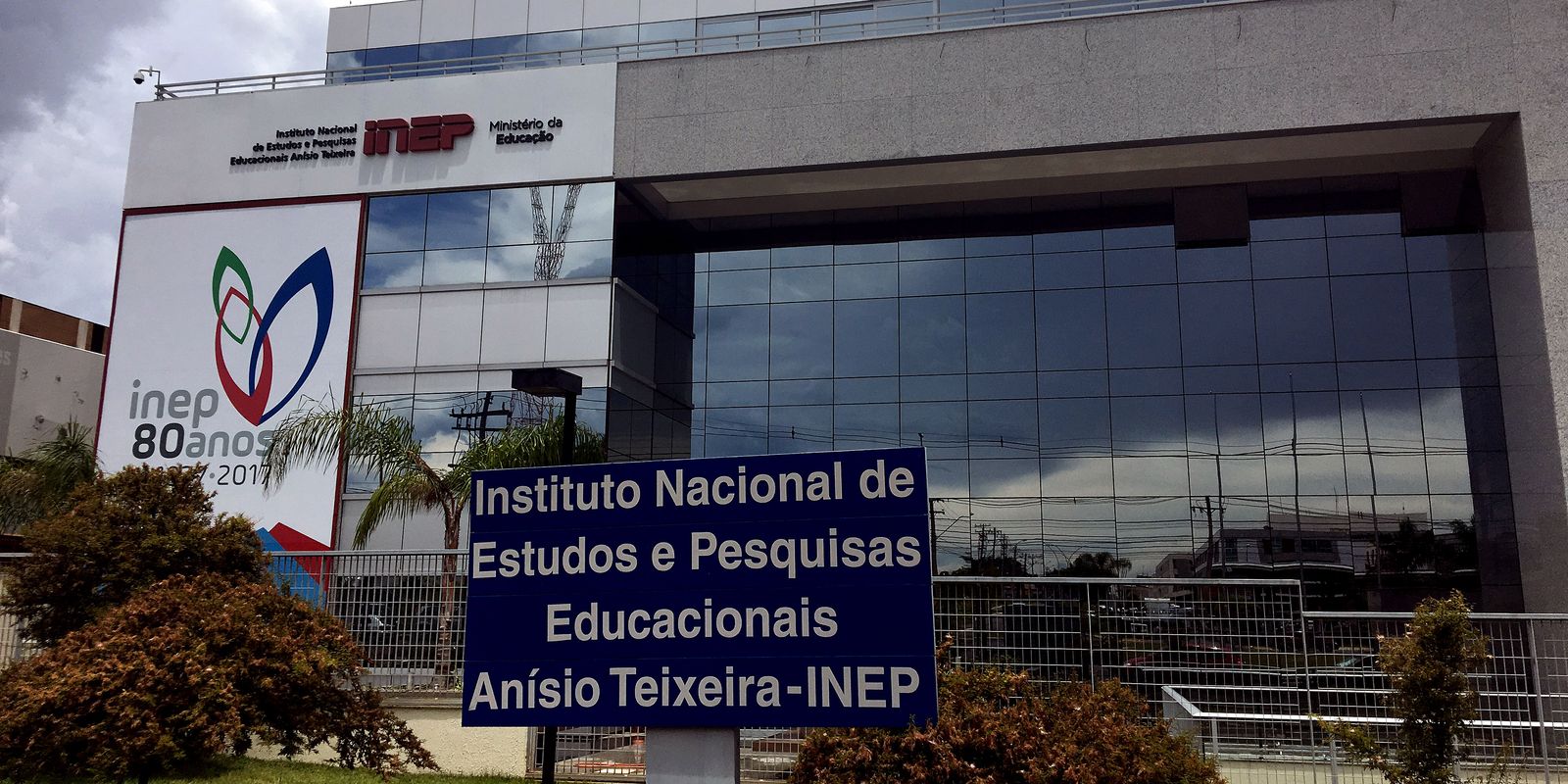 Inep seleciona professores para elaborar e revisar o Encceja