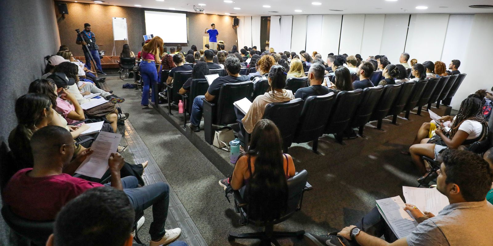 CNU 2025 em contagem regressiva: falta um mês para primeira prova