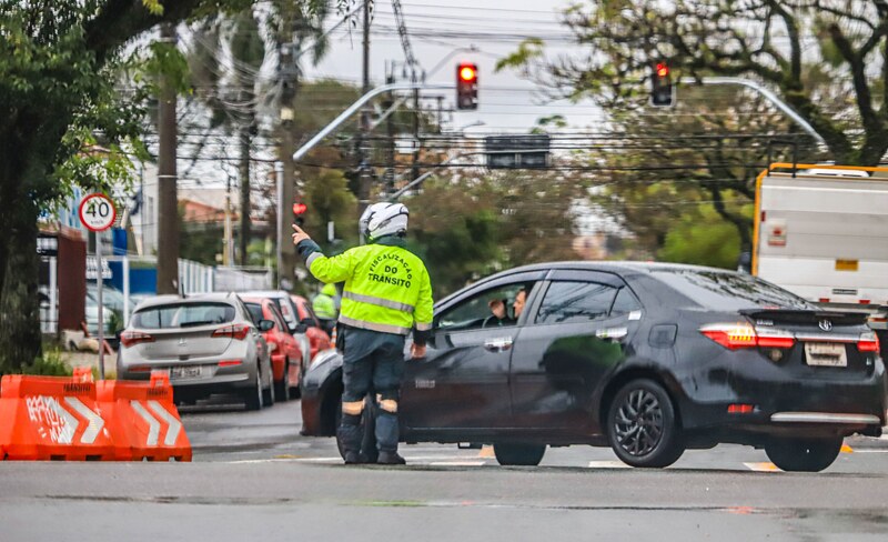 Desfile de 7 de Setembro movimenta o Centro Cívico de Curitiba